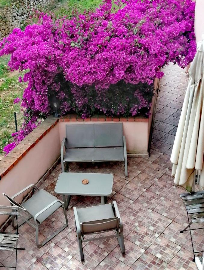 B&B Il Girasole Finale Ligure Exteriör bild
