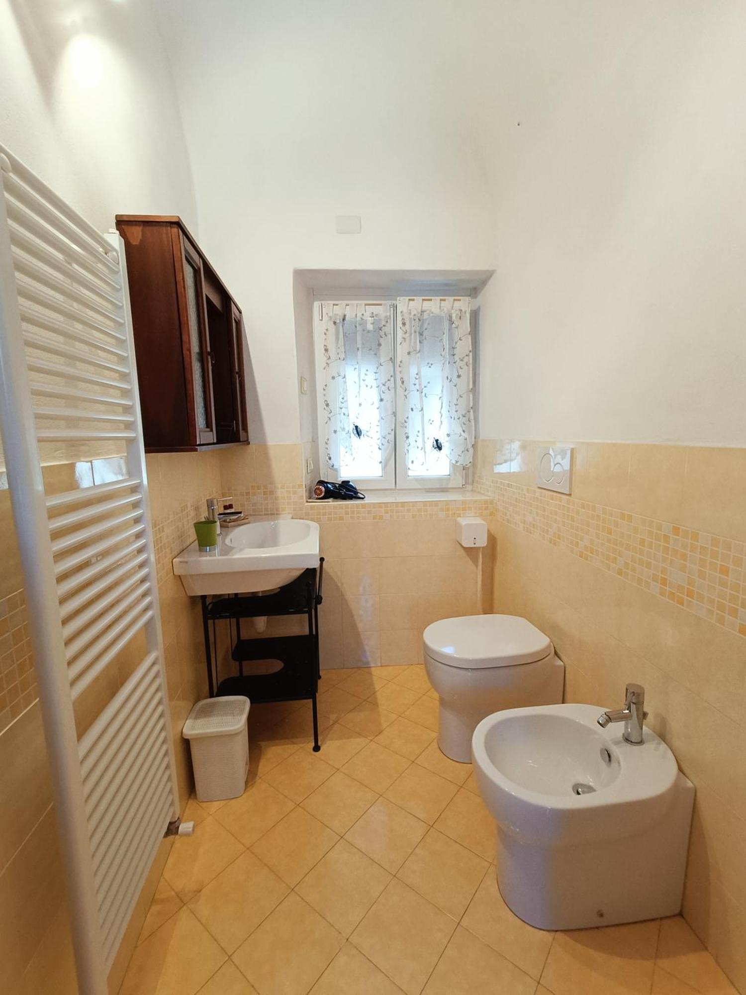 B&B Il Girasole Finale Ligure Exteriör bild