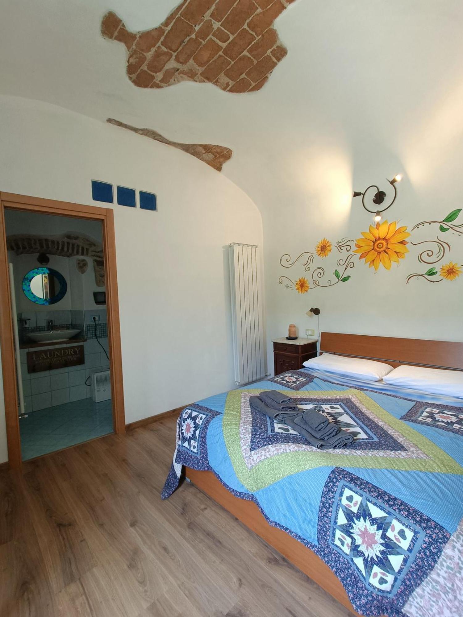 B&B Il Girasole Finale Ligure Exteriör bild