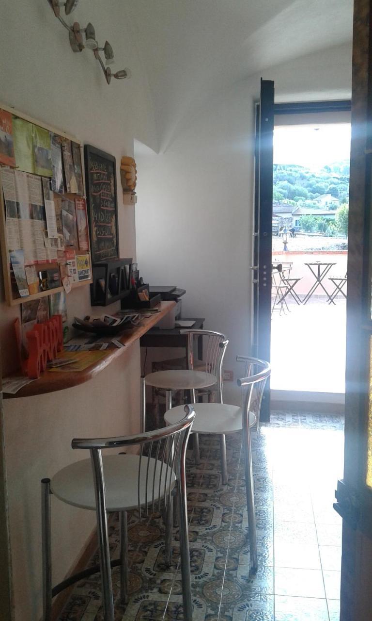 B&B Il Girasole Finale Ligure Exteriör bild